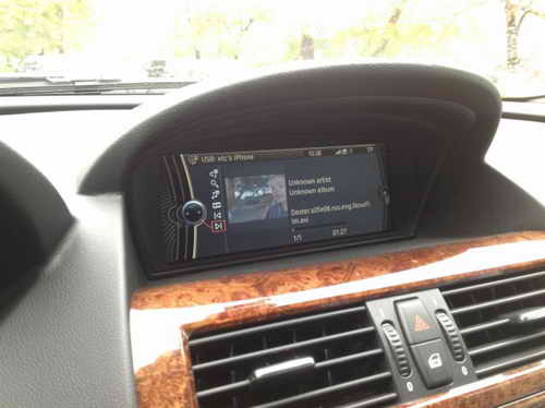 BMW Блог: Блог им. alexavias: BMW 6 series 650i &laquo;Южанка&raquo; &rsaquo;USB и базовая пластина