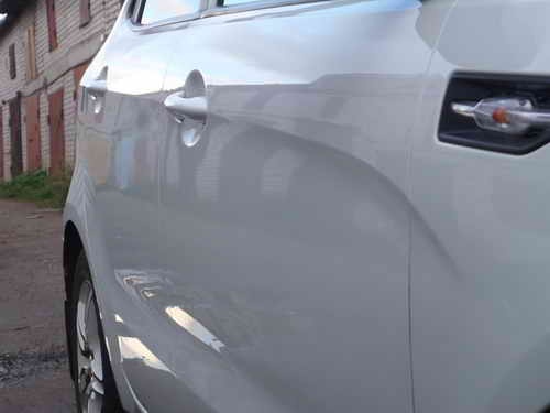 Автохимия. Как правильно ухаживать за автомобилей: Полировка автомобиля