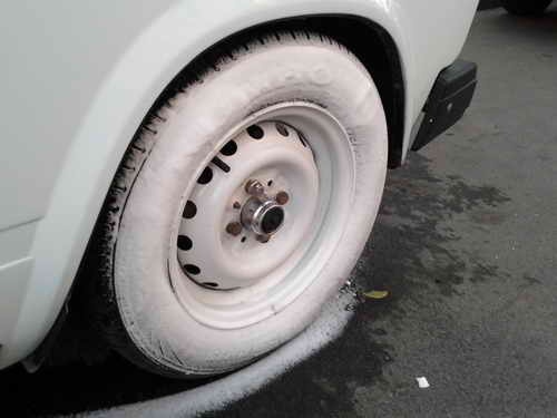 Автохимия. Как правильно ухаживать за автомобилей: Чернитель авто ABRO