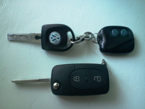 VAG Блог (Audi, Volkswagen, Skoda, Seat, Porsche): Выкидной ключ для Audi, Volkswagen, Skoda, Seat